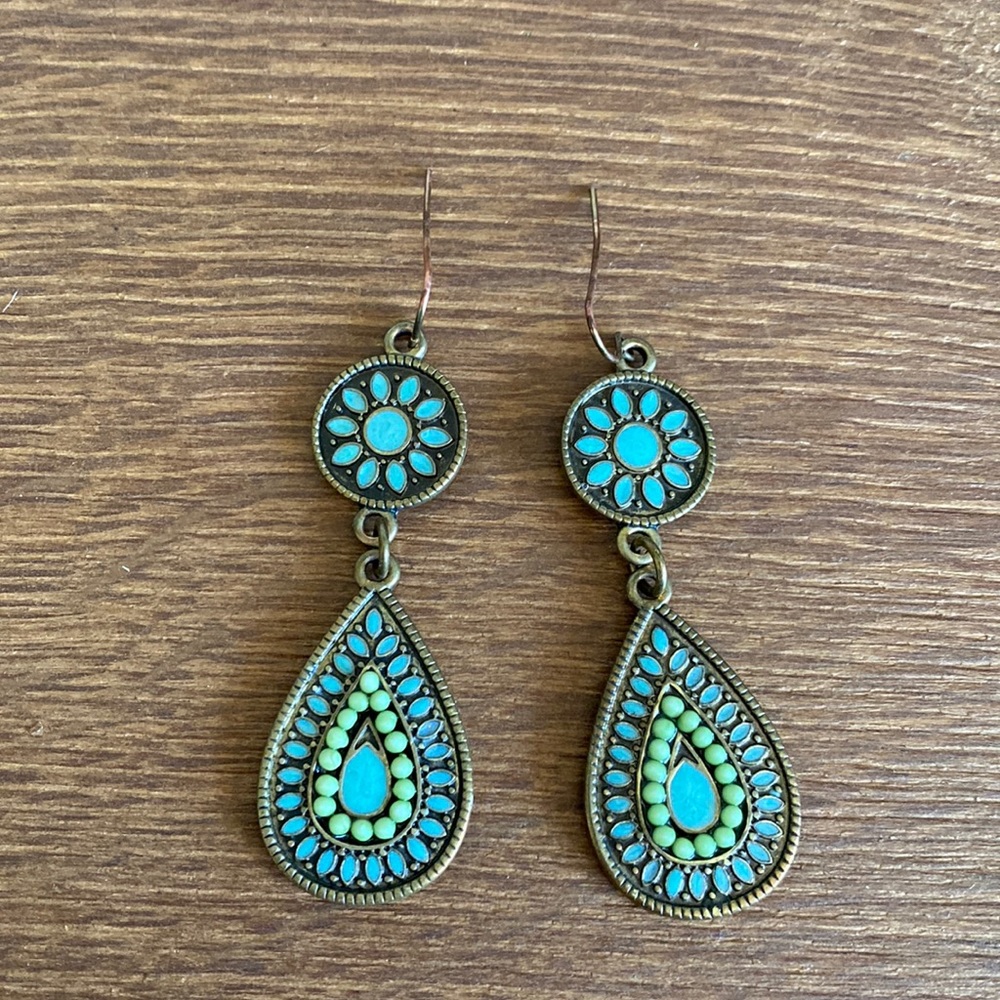 Claire’s Enamel Drop Earrings ASO The Vampire Diaries TVD Elena Gilbert RARE